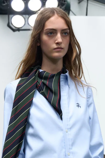 Look 18